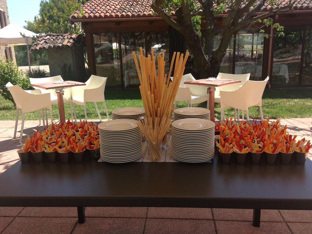 Agriturismo Ristorante Albachiara Villa Carpeneto Buitenkant foto